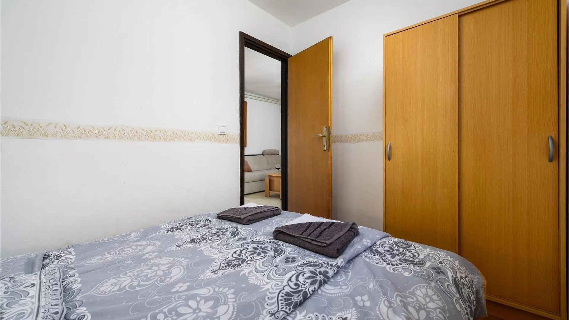 Lovely Apartment In Rovinjsko Selo With Kitchen