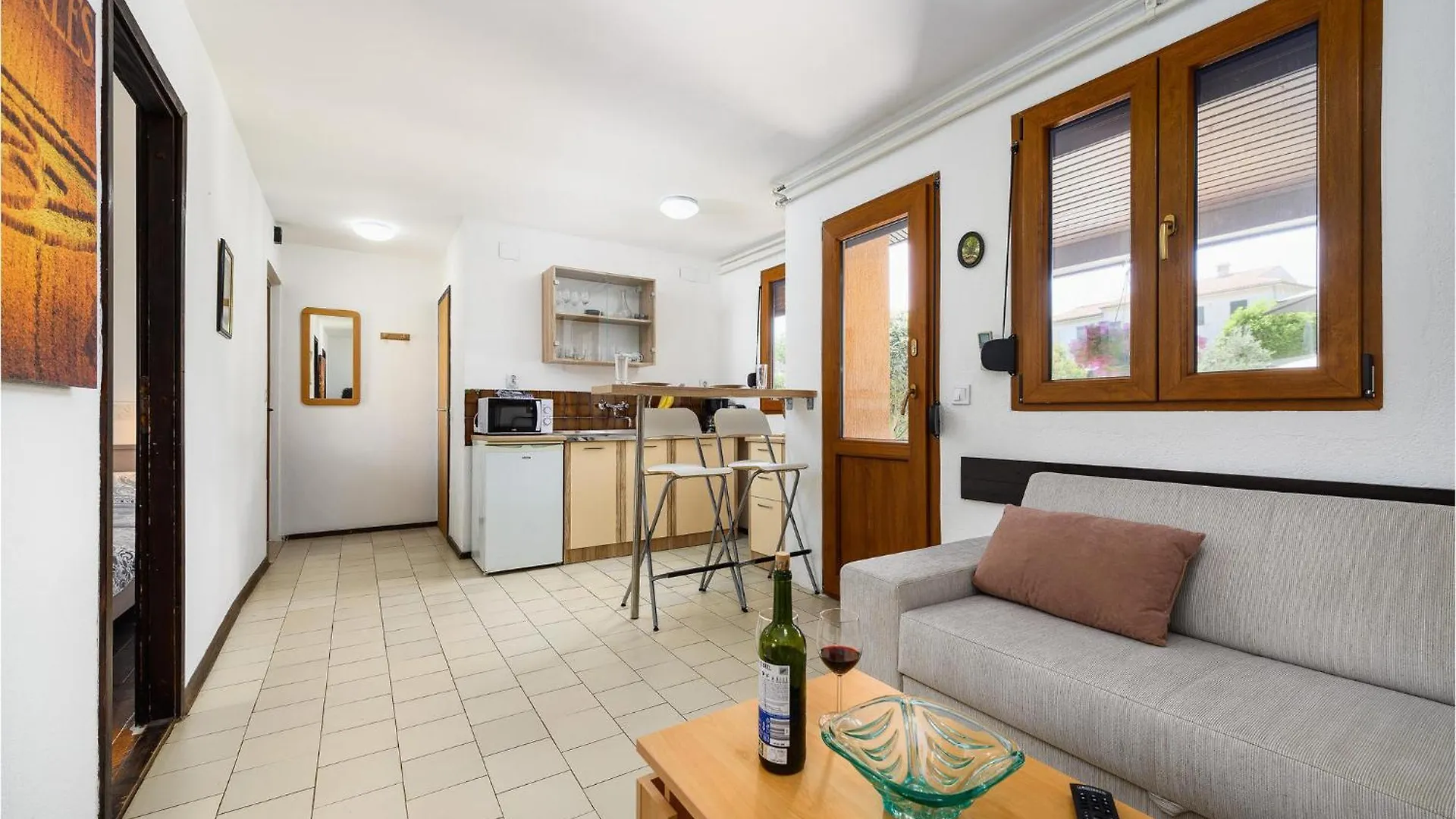 Lovely Apartment In Rovinjsko Selo With Kitchen 0*,